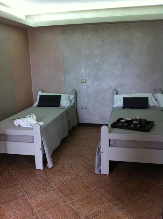 Bed and Breakfast Bb Masotte Sommacampagna Exterior foto