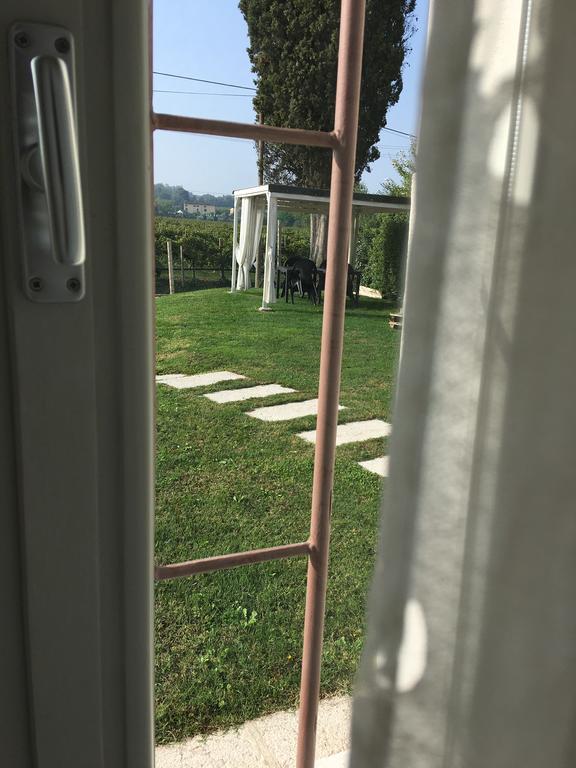Bed and Breakfast Bb Masotte Sommacampagna Exterior foto